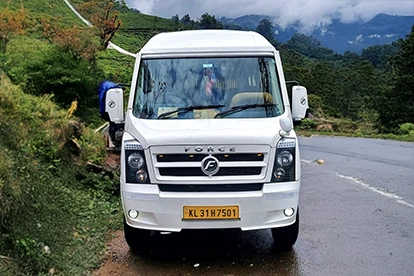 Travilo 12 Seater Traveller